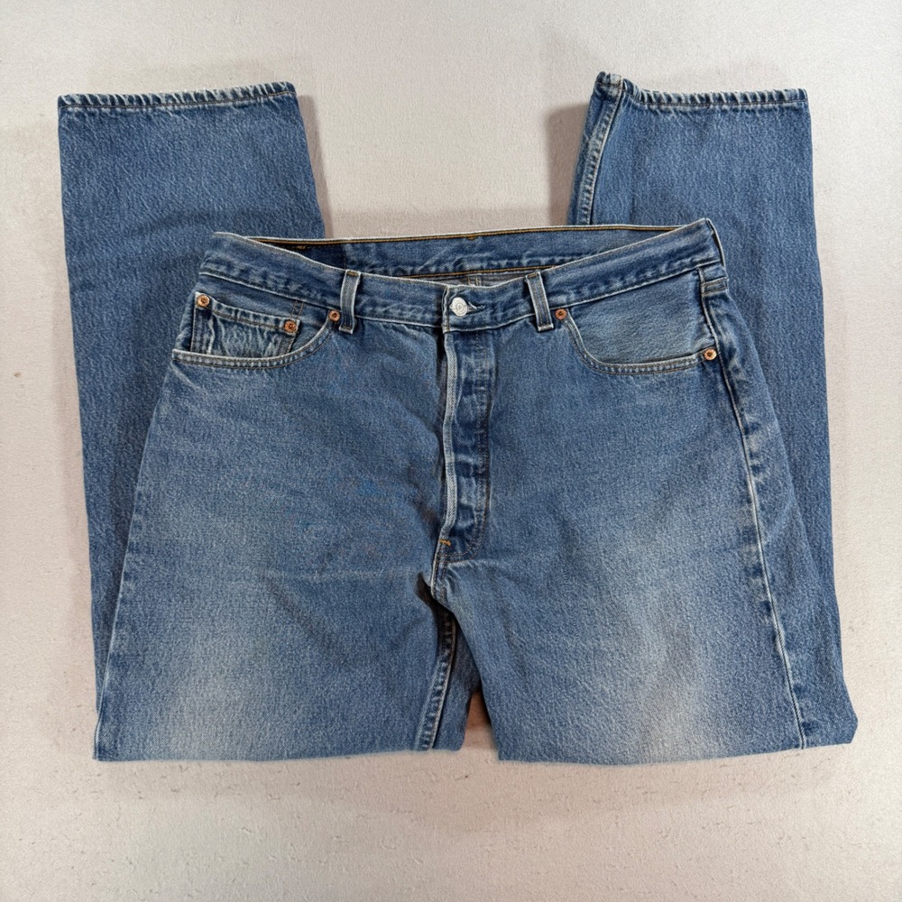Levi's 501 Original Fit Men's Jeans 38x32 Medium Wash Mexico Straight Leg
